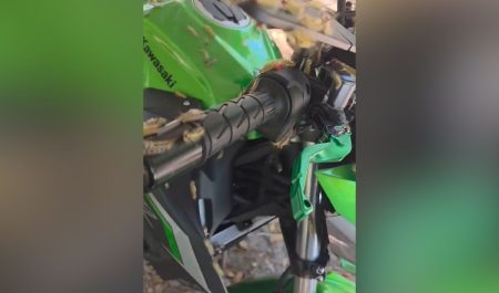 Orugas Kawasaki moto