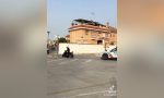 Persecución policial fallida en Fuengirola: un motorista escapa y muchos creen que un patinete eléctrico habría sido más eficaz