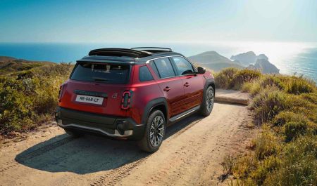 Renault 4 E-Tech “plein sud”