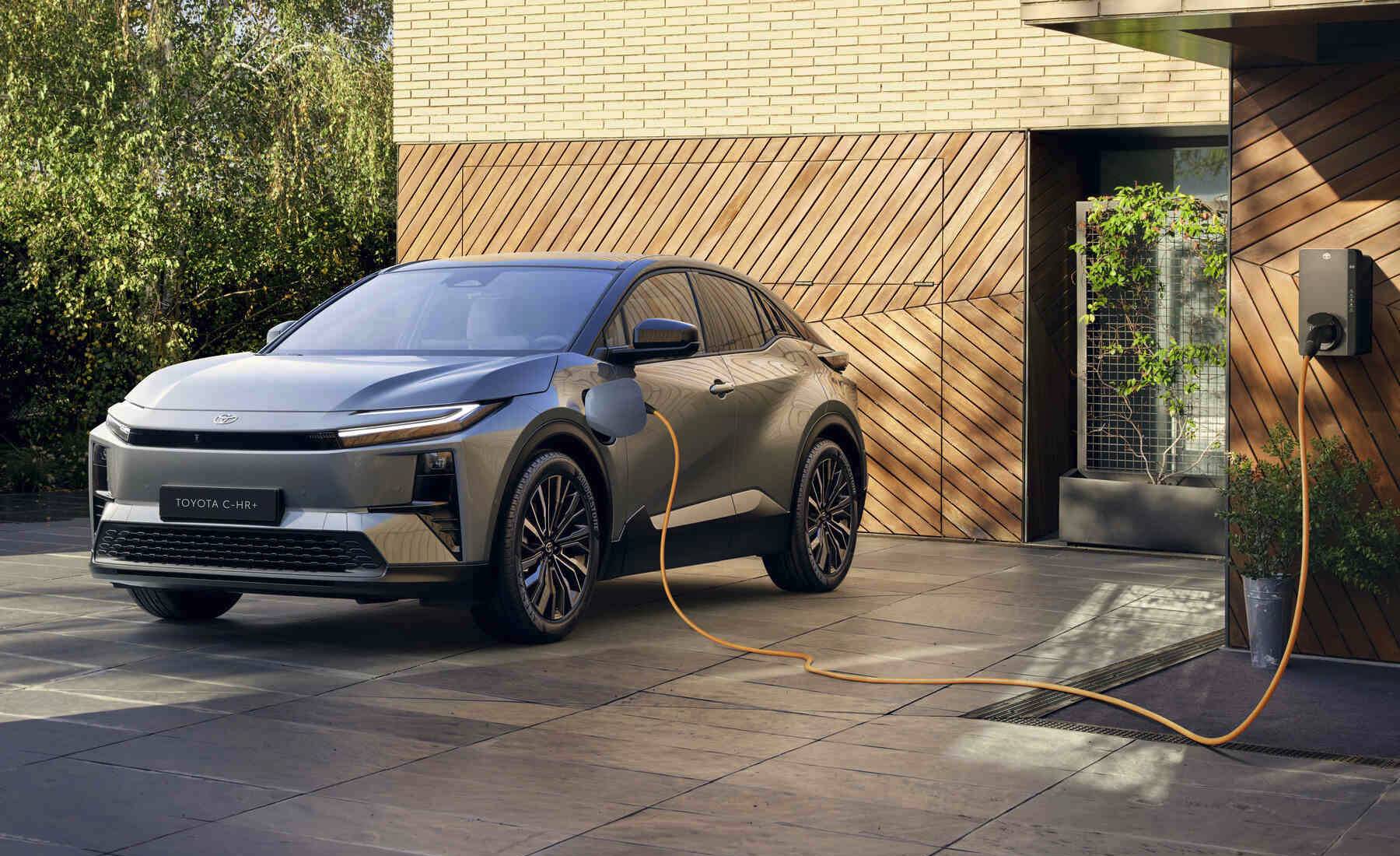 Toyota CH-R eléctrico