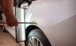 ¿Cómo reparar abolladuras sin pintar y ahorrando cientos de euros? Este es el secreto mejor guardado de los talleres