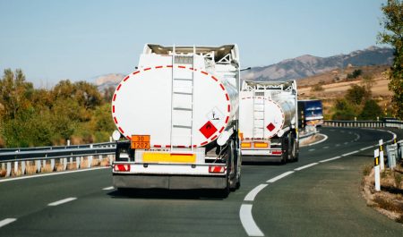 camiones restricciones dgt