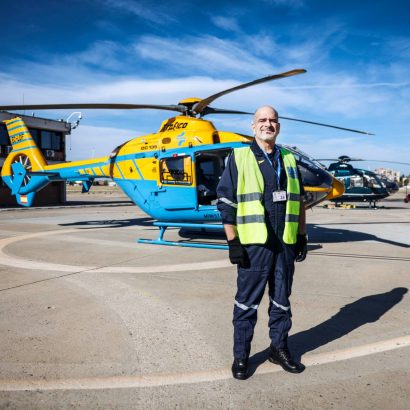 “Ese tiene pinta de ir ‘ligerillo’, que nos vea”: una hora y media en el helicóptero de la DGT a la caza de excesos de velocidad y otras temeridades