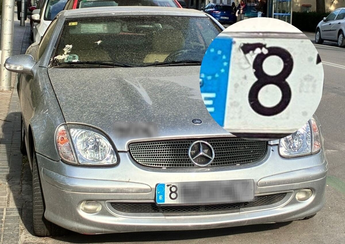 matrícula coche poco legible