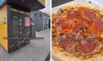 ¿Sabías que en España puedes pedirte una pizza Tesla mientras cargas tu coche eléctrico?: la hace una máquina en pocos minutos