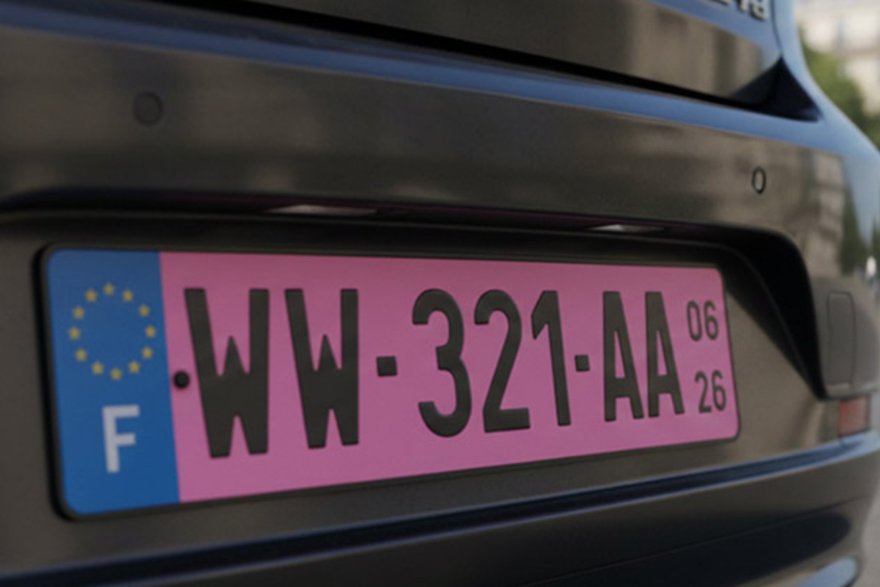 placa matricula rosa