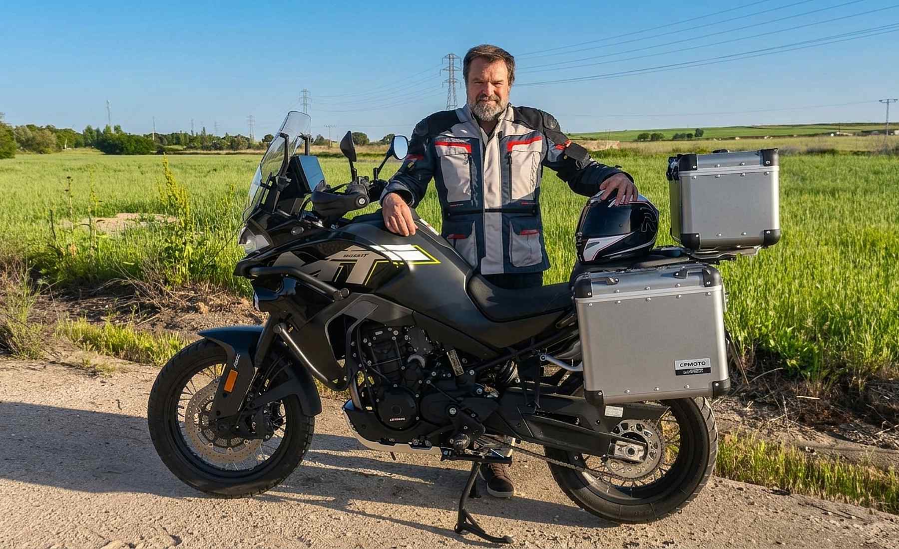 CFMoto 800MT Explore