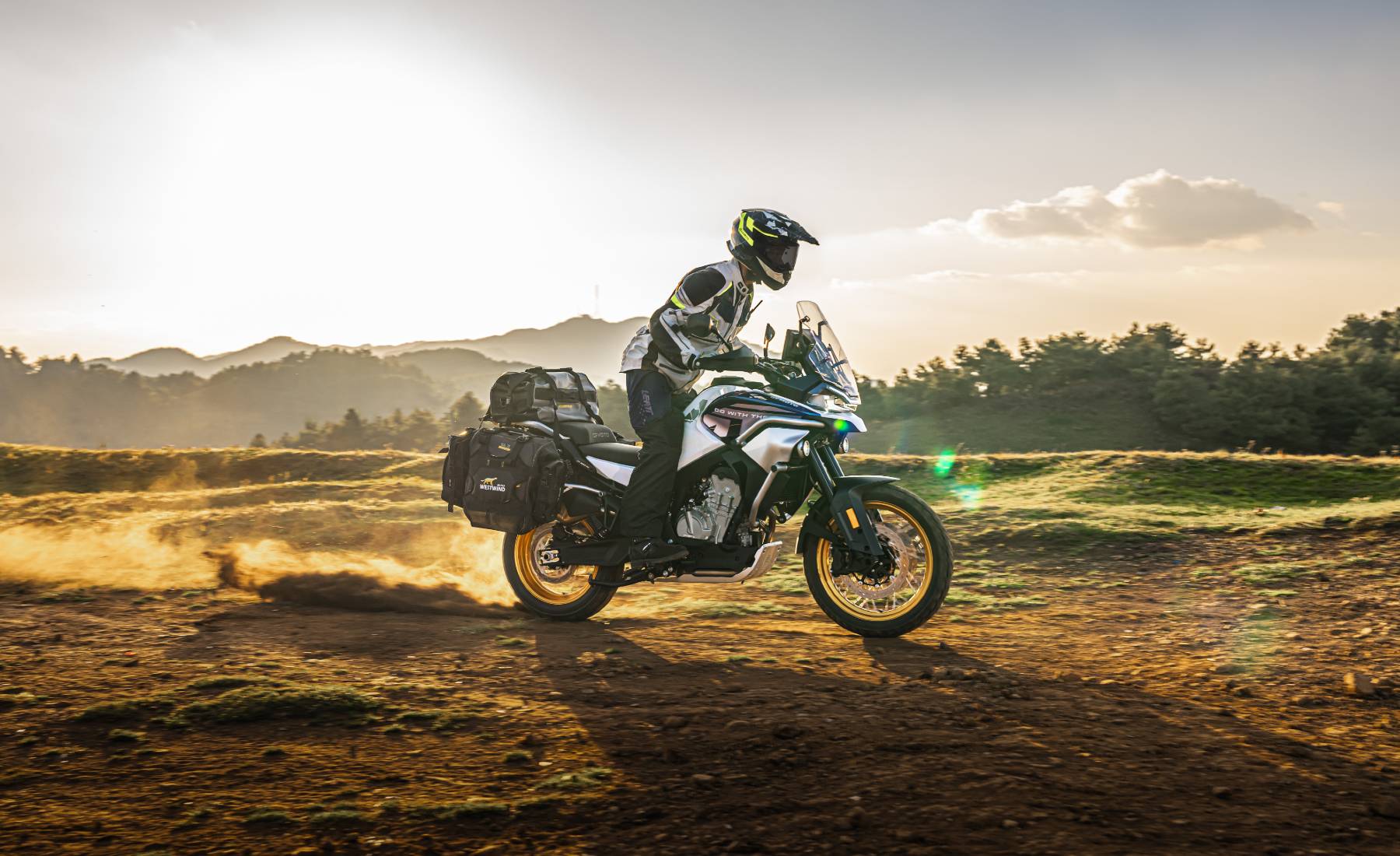CFMoto 800MT Explorar