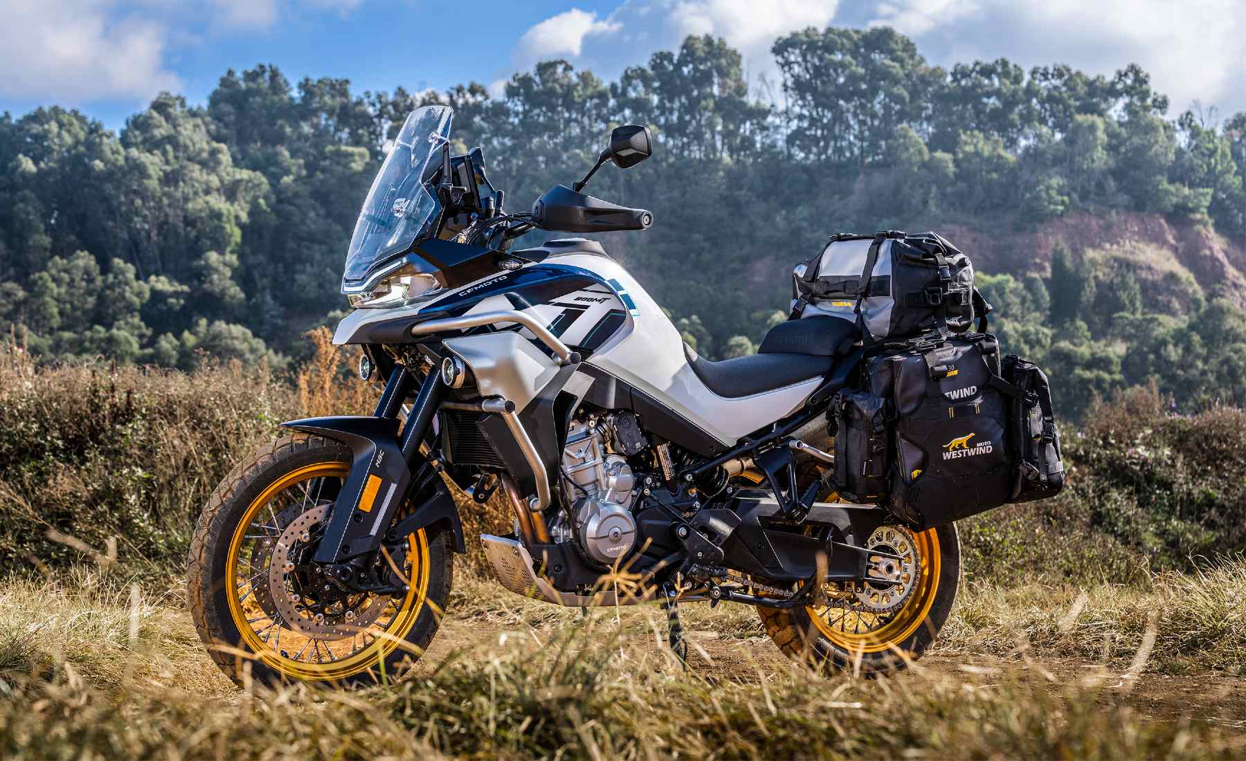 CFMoto 800MT Explorar