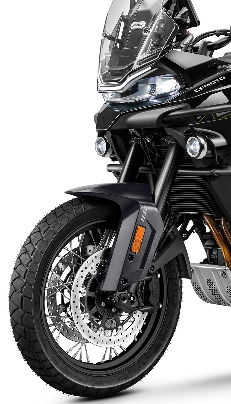 CFMoto 800MT Explorar
