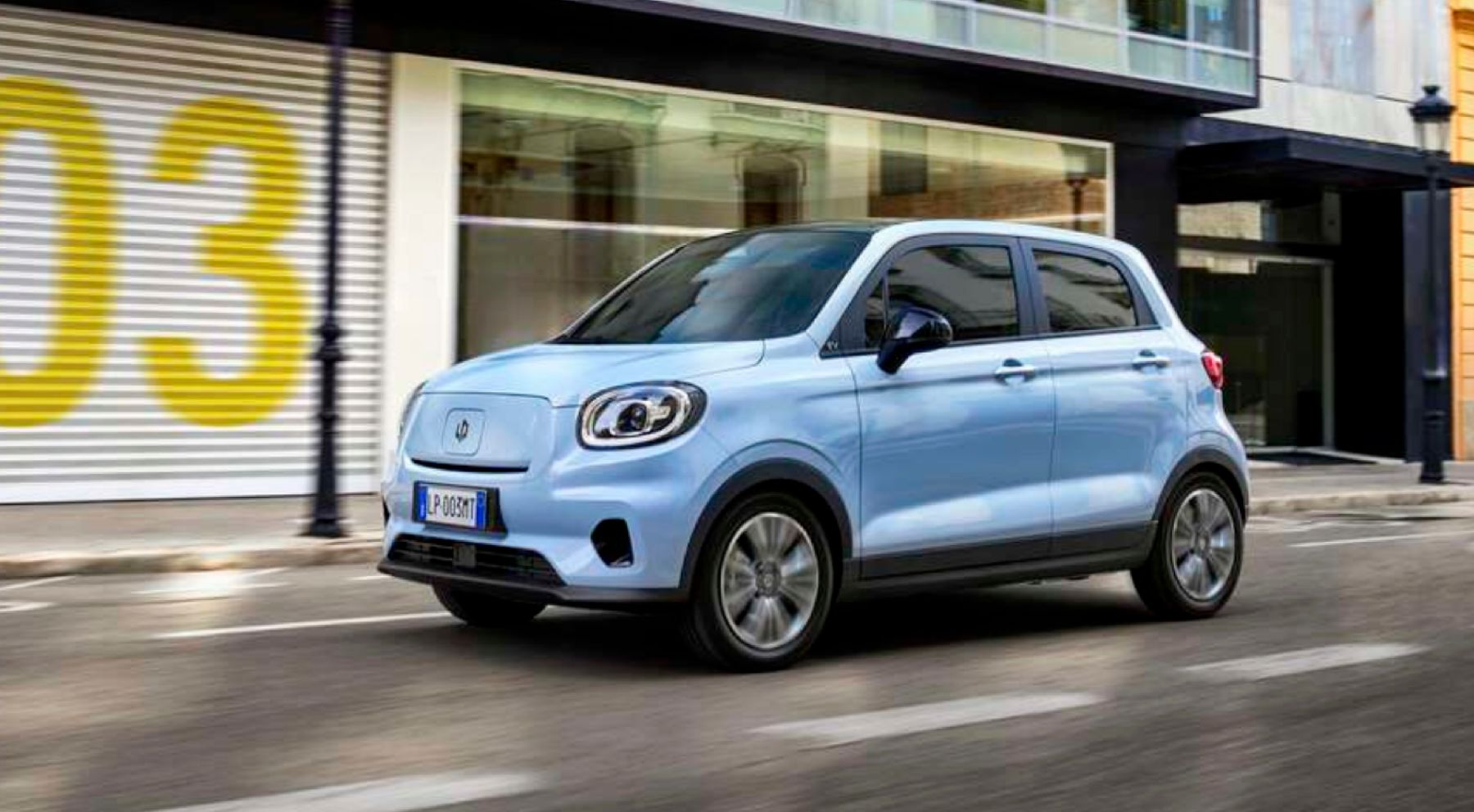 Coche eléctrico barato chino