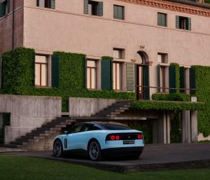 Ferrari Luce