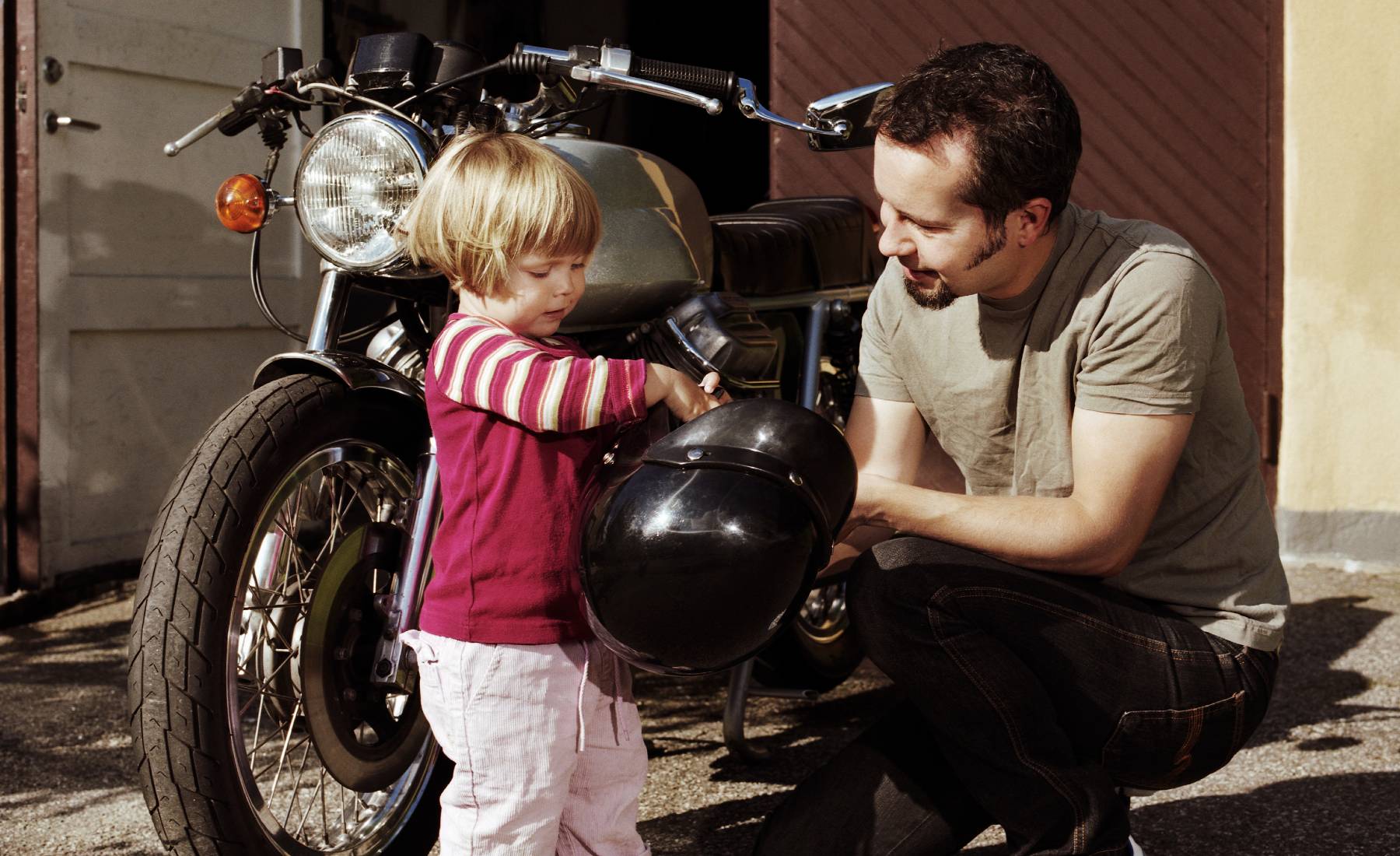 Niños en moto
