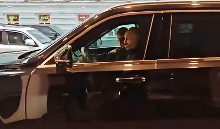 Vladimir Putin Aurus Komendant SUV