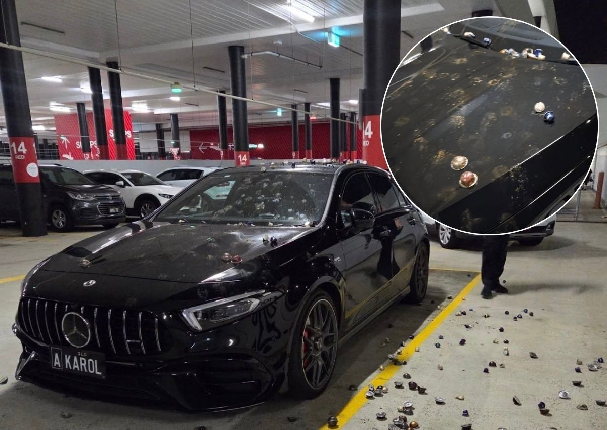 coche dañado centro comercial