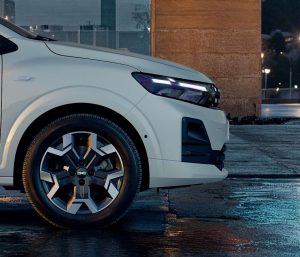 coches más vendidos abril 2026 España