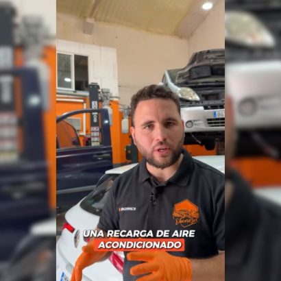 Un mecánico revela el truco que miles de conductores desconocen para saber cuándo recargar el aire acondicionado del coche
