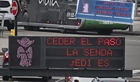zaragoza Star Wars paneles informativos