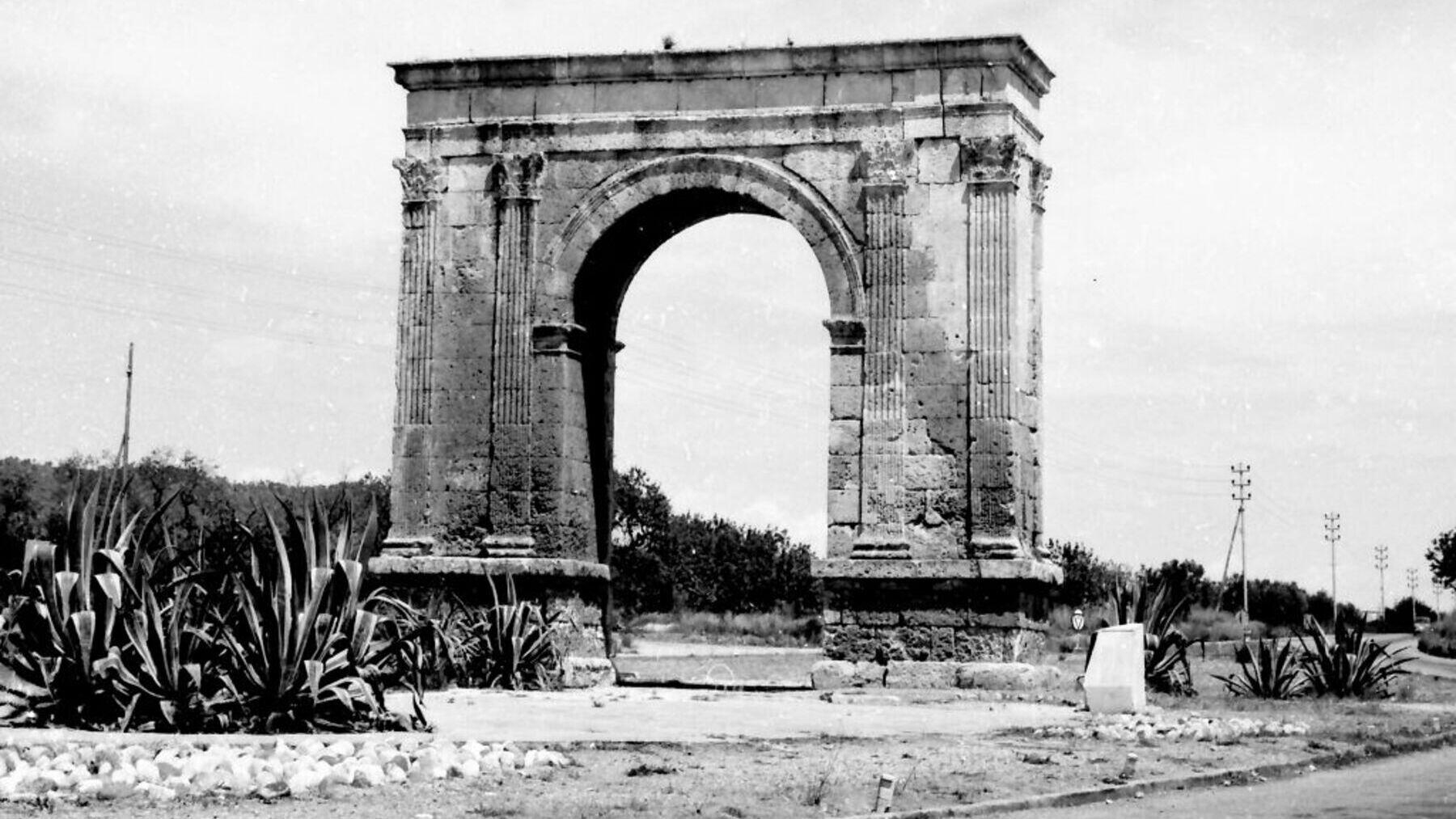 Arco del Ataúd.