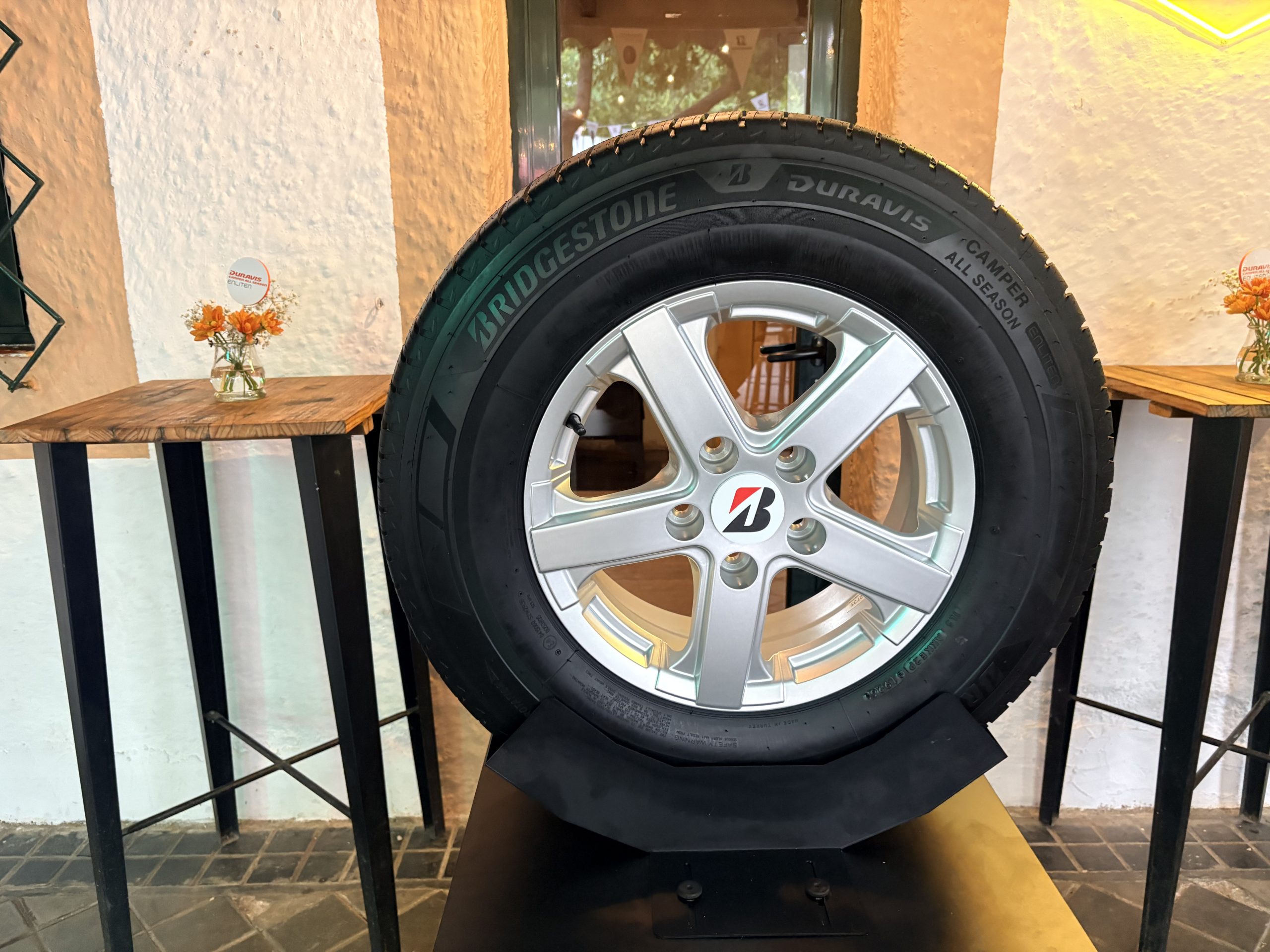Bridgestone Duravis Camper