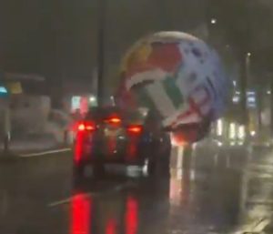 Balón gigante Mundial carretera
