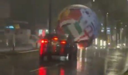 Balón gigante Mundial carretera