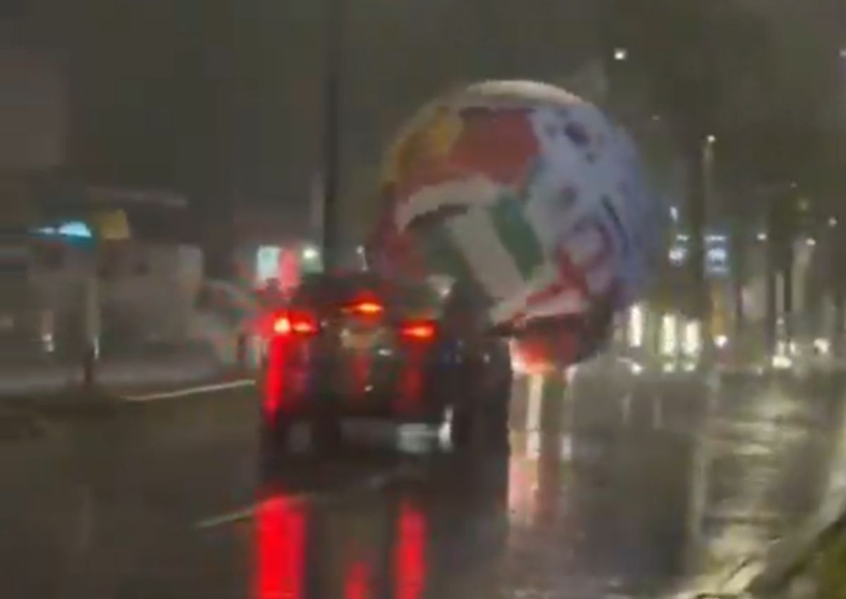 Balón gigante Mundial carretera