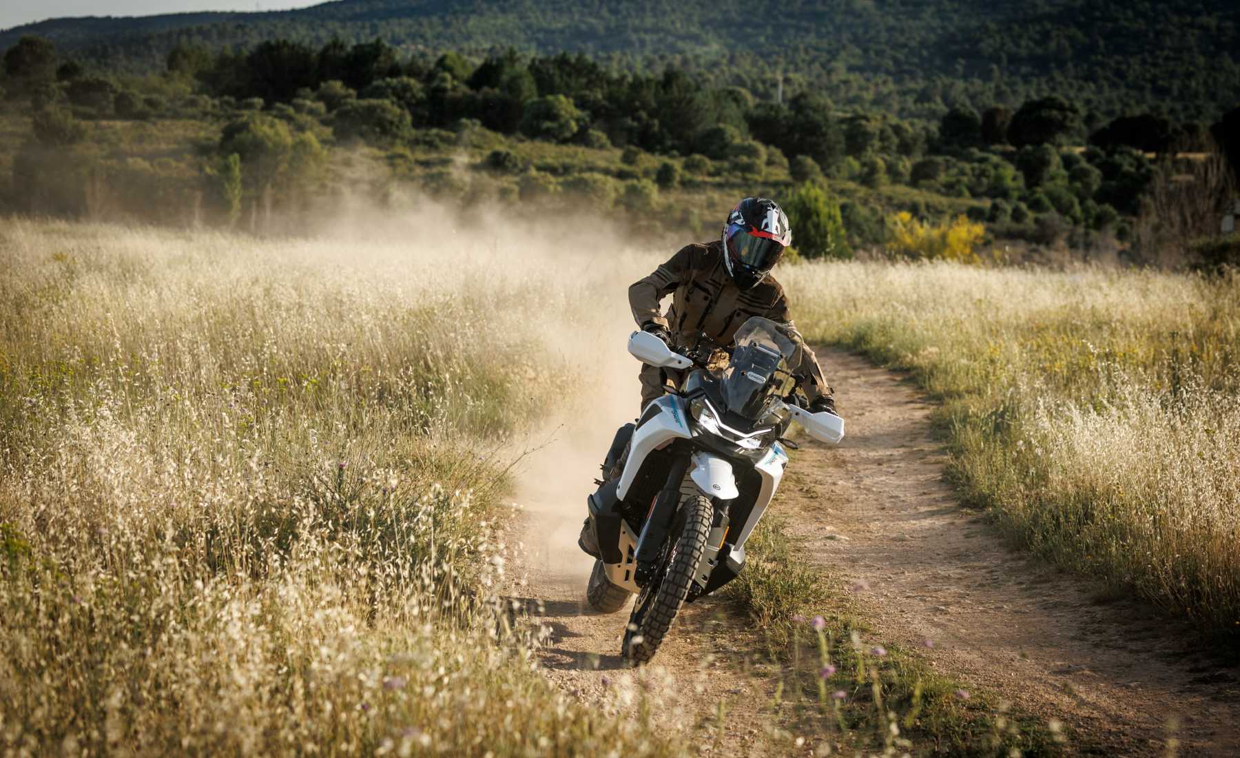 CF MOTO 1000 MT-X