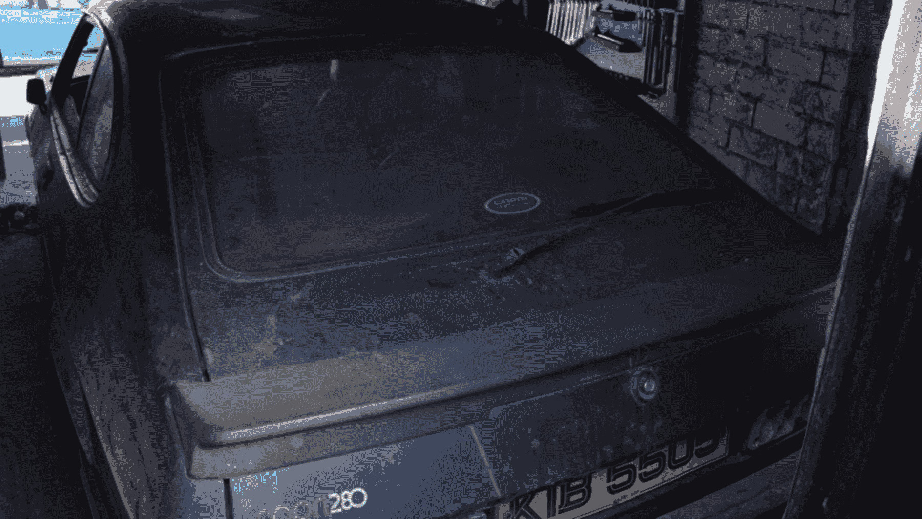 La parte trasera de este Ford Capri.
