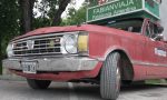 El viaje imposible en un clásico: convirtió su coche en una casa y cruzó un continente para ver el Mundial de fútbol