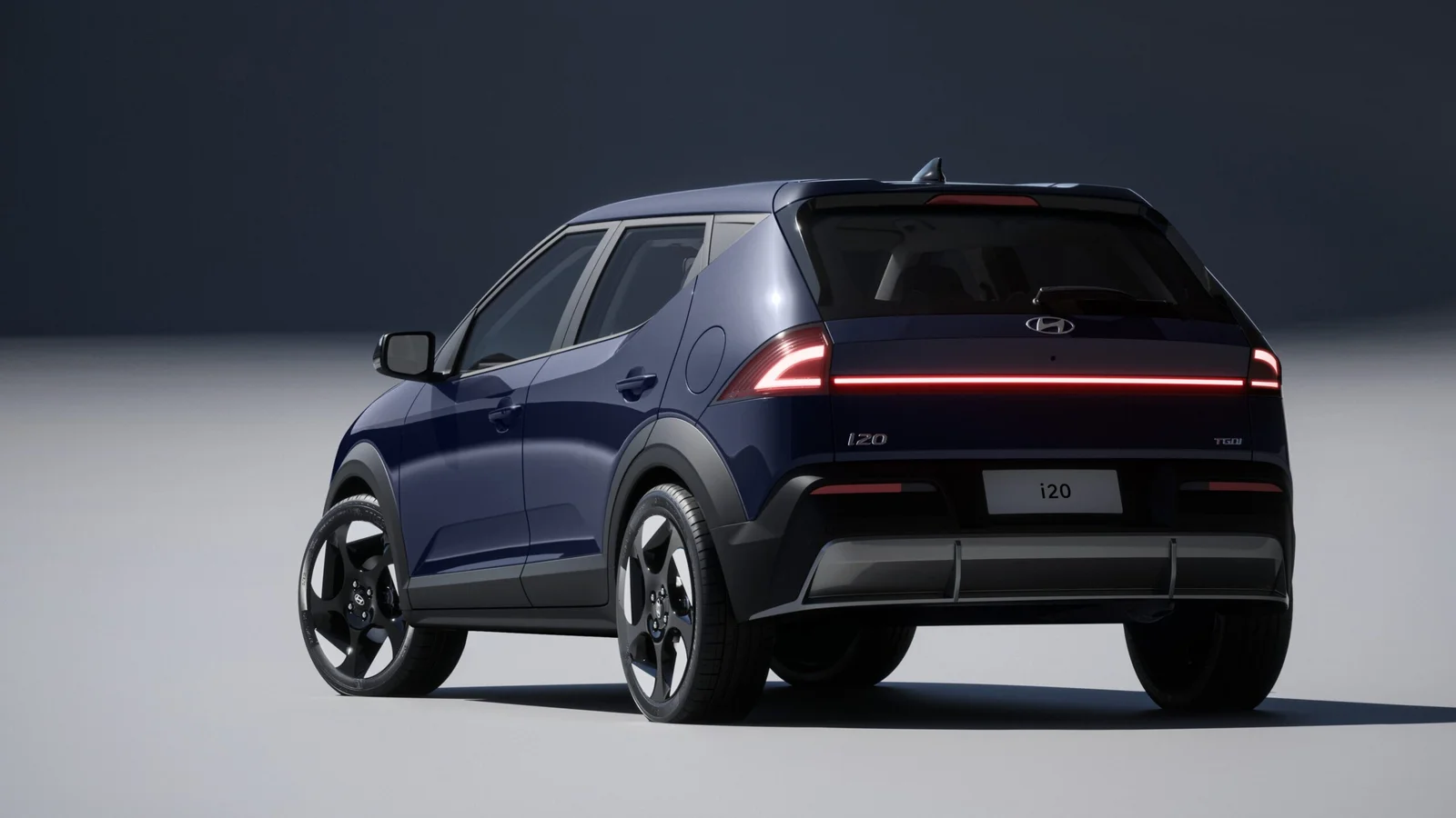 i20