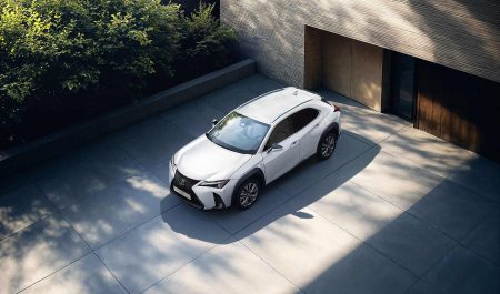 Lexus UX 300h