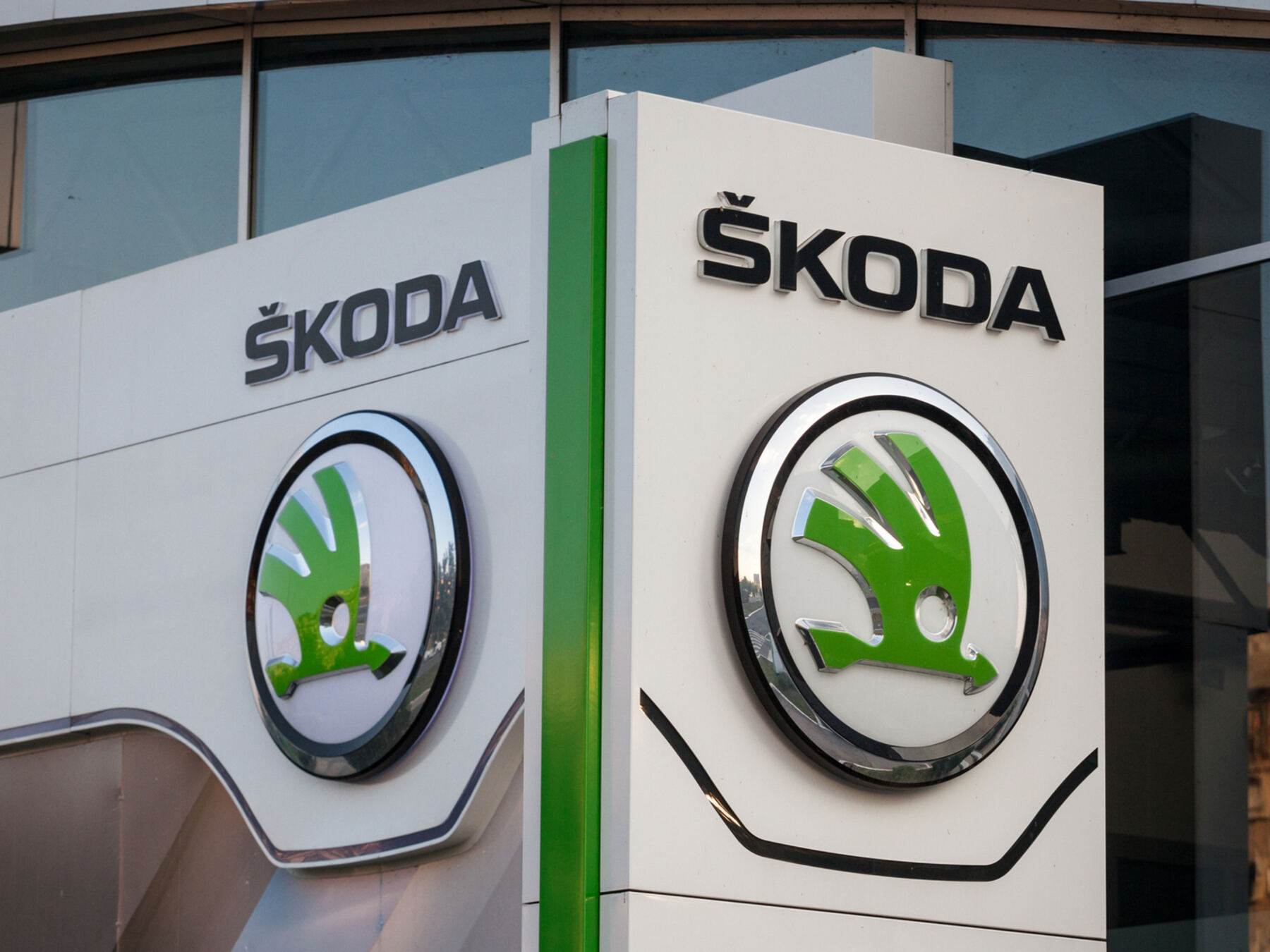 logotipo de skoda