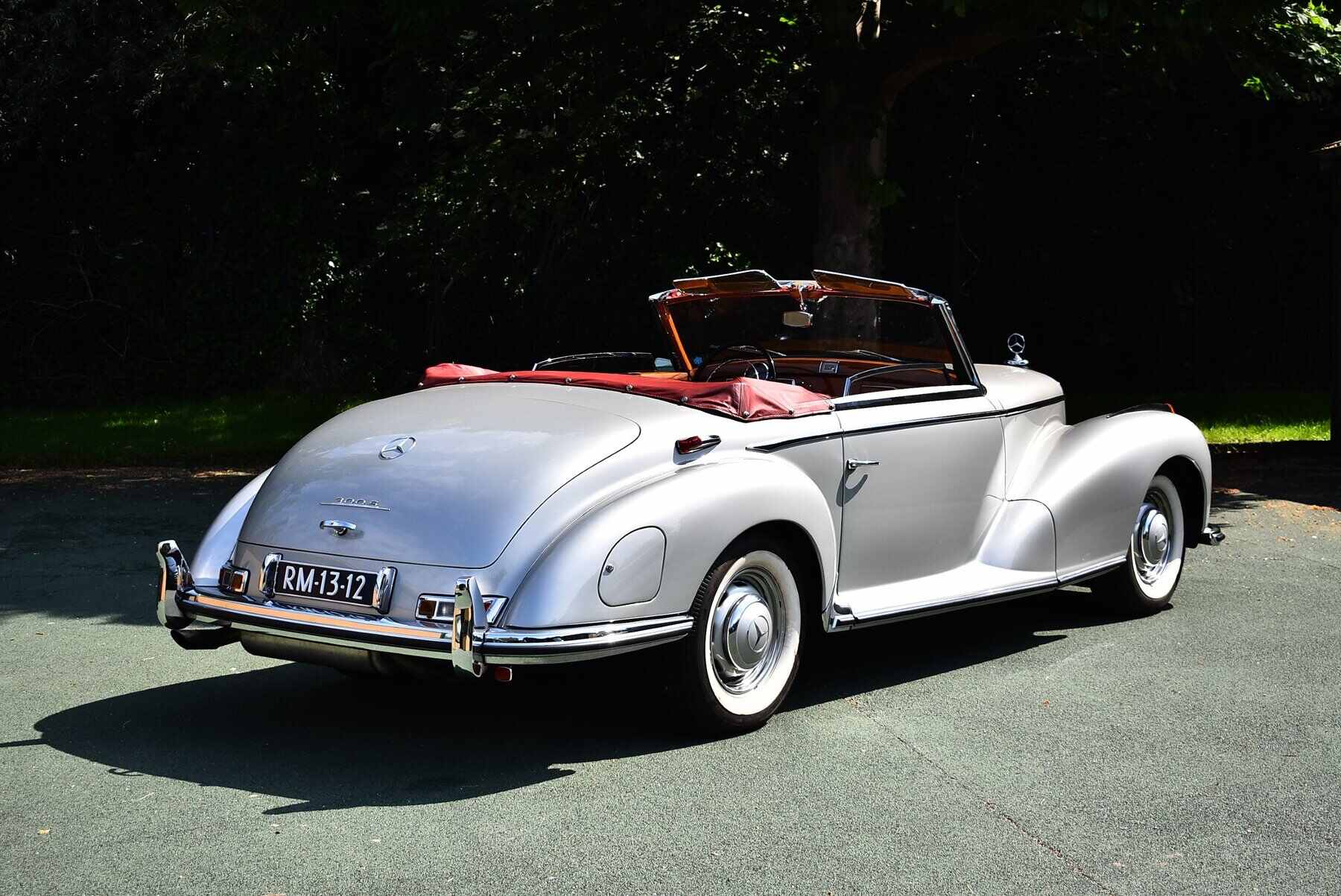 Mercedes 300S Roadster 