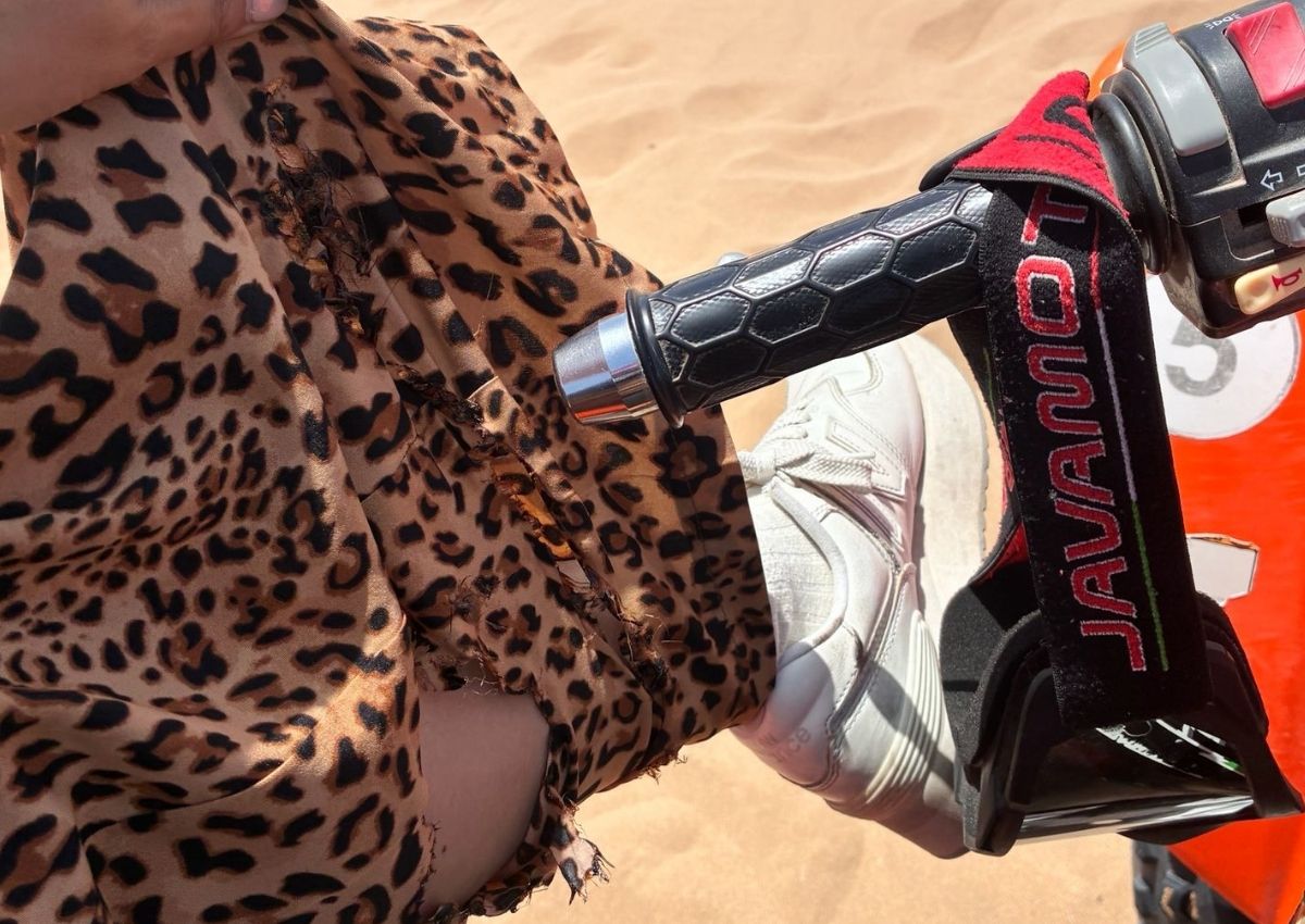 pantalones derretidos por el calor del quad