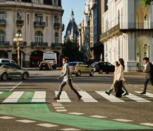 La medida de menos de 20 euros que está logrando lo que inversiones millonarias en seguridad vial no han conseguido