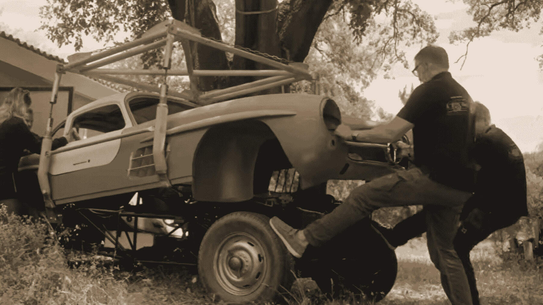 Rescate Mercedes 300 SL.