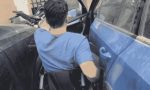 Las redes de este ‘influencer’ estallan con lo que le pasó: utiliza silla de ruedas y cuando llegó a su coche le sucedió esto