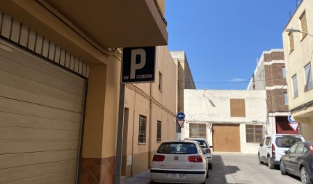 Aparcamiento en cordón