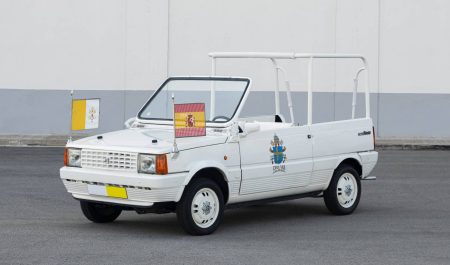 El Seat Panda de Juan Pablo II, un papamóvil diseñado y fabricado en 15 días en 1982