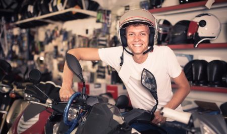 Casco ciclomotor
