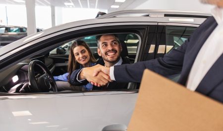Compra coche nuevo concesionario