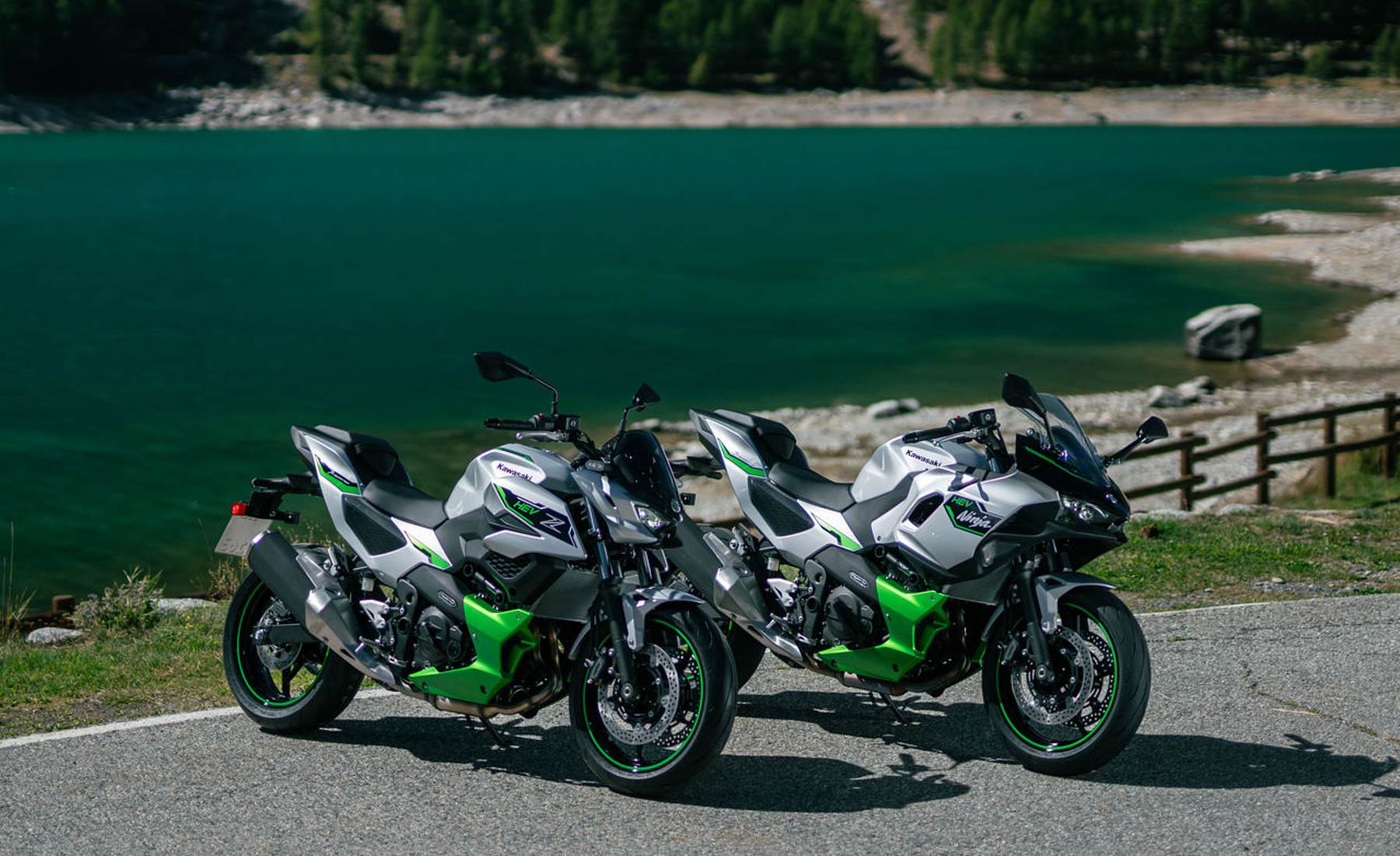 Kawasaki Ninja 7 Hybrid y Z7 Hybrid