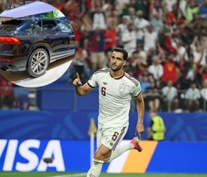 El sorprendente coche de Mikel Merino.