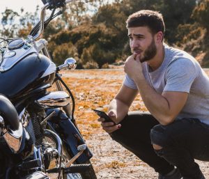 Moto averiada verano