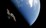 Un satélite podrá reducir la velocidad de tu coche sin que el conductor intervenga: este es el increíble plan que estudia Bruselas