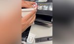 Ocultaba 30 bolsas de cocaína en este elemento para niños de su coche: la Policía Municipal de Madrid acabó descubriéndola