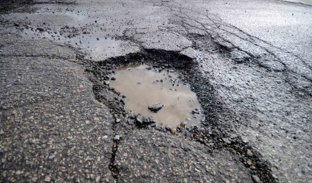 Socavón carretera