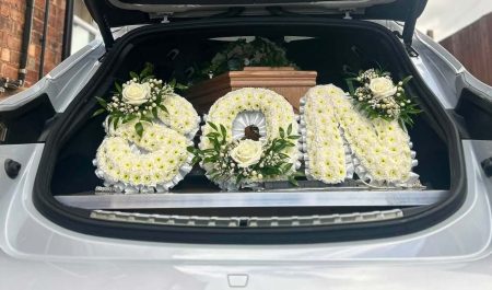 El Taycan funerario.