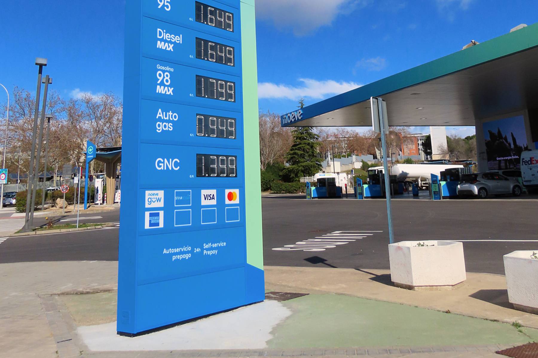 gasolinera moeve